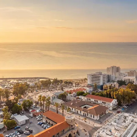 The Imperial Marina Penthouse * Larnaca